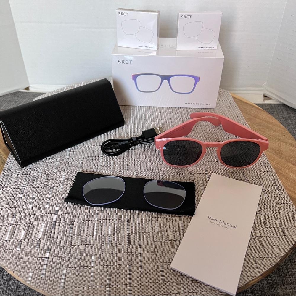 SKCT Smart Sunglasses Bluetooth Voice Assistant and Speaker + 3 Sets Lenses